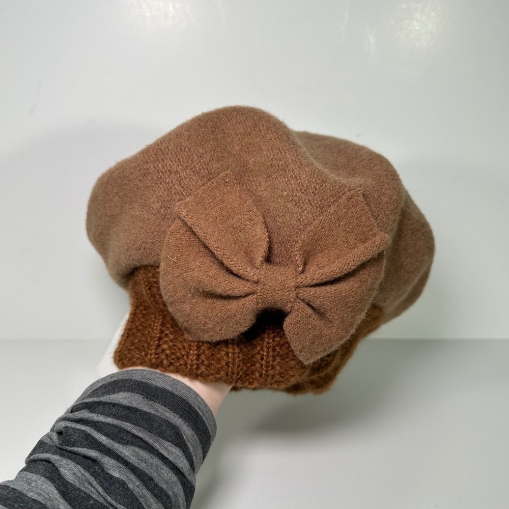 Forbusite Womens Brown 100% Wool Beret Hat with Bow Accent and Knit Band